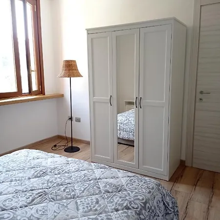 Casa Mirta Lägenhet Mandello del Lario