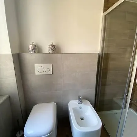 Casa Mirta * Mandello del Lario