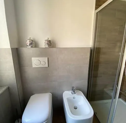 Casa Mirta * Mandello del Lario